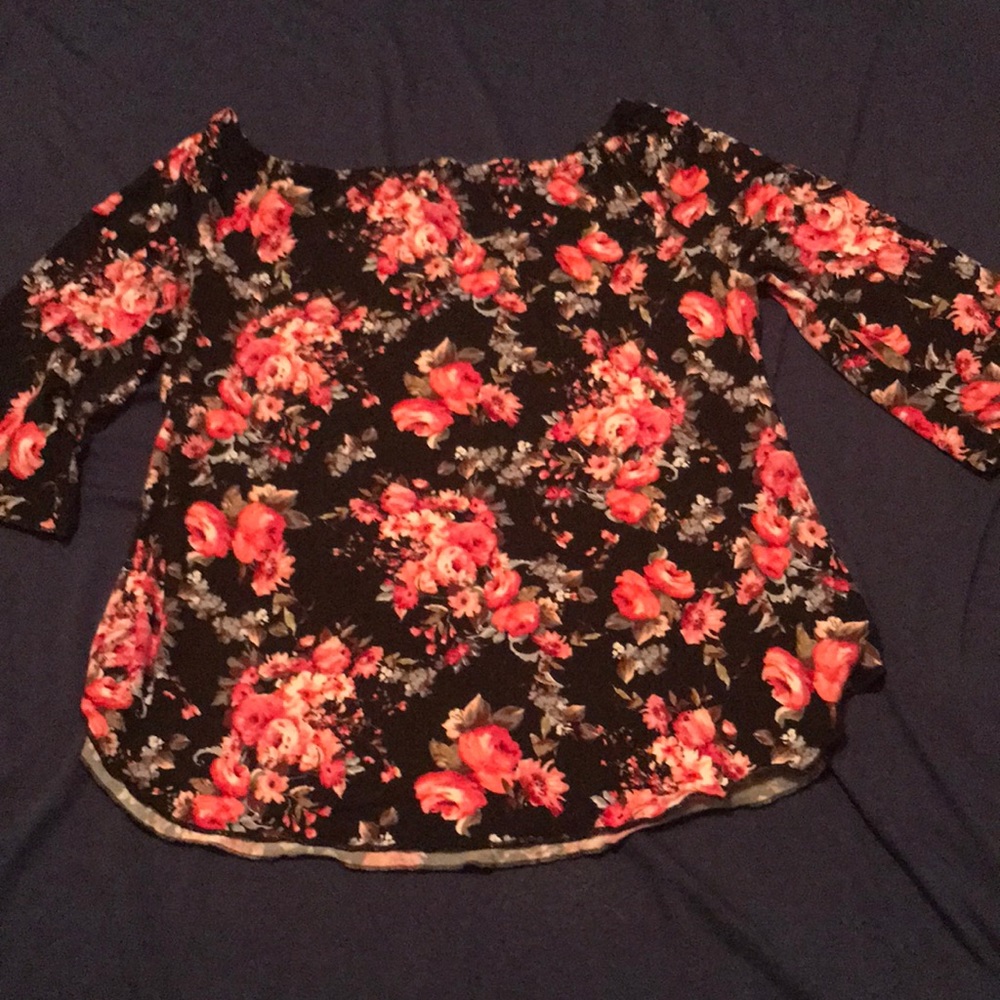Women’s 2XL Floral top